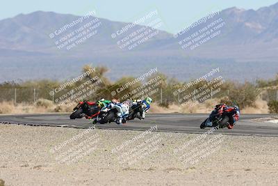 media/Dec-06-2025-CVMA (Sat) [[4a896cc04c]]/Race 4-Formula Middleweight/